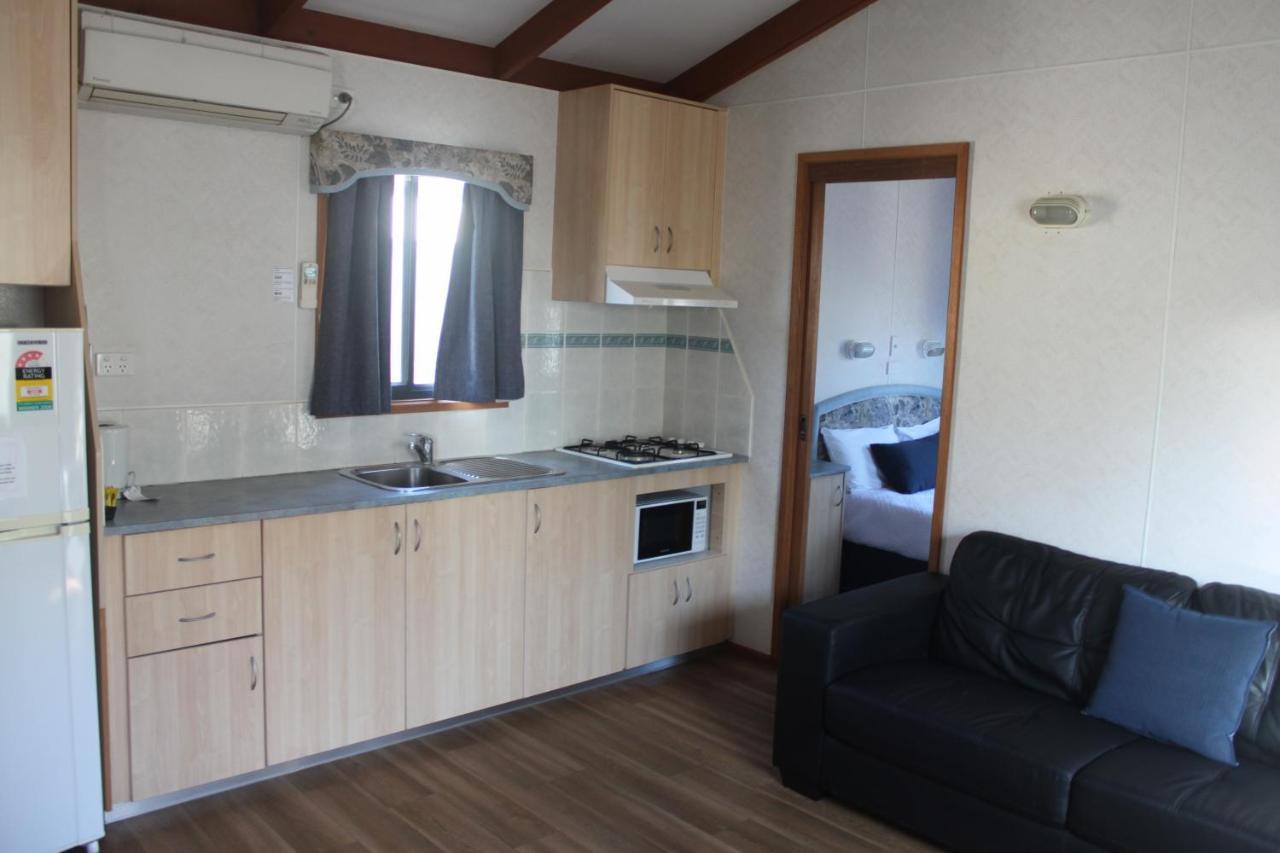 Capital Country Holiday Park Канбера Екстериор снимка